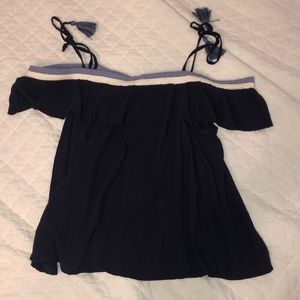 american eagle off the shoulder top